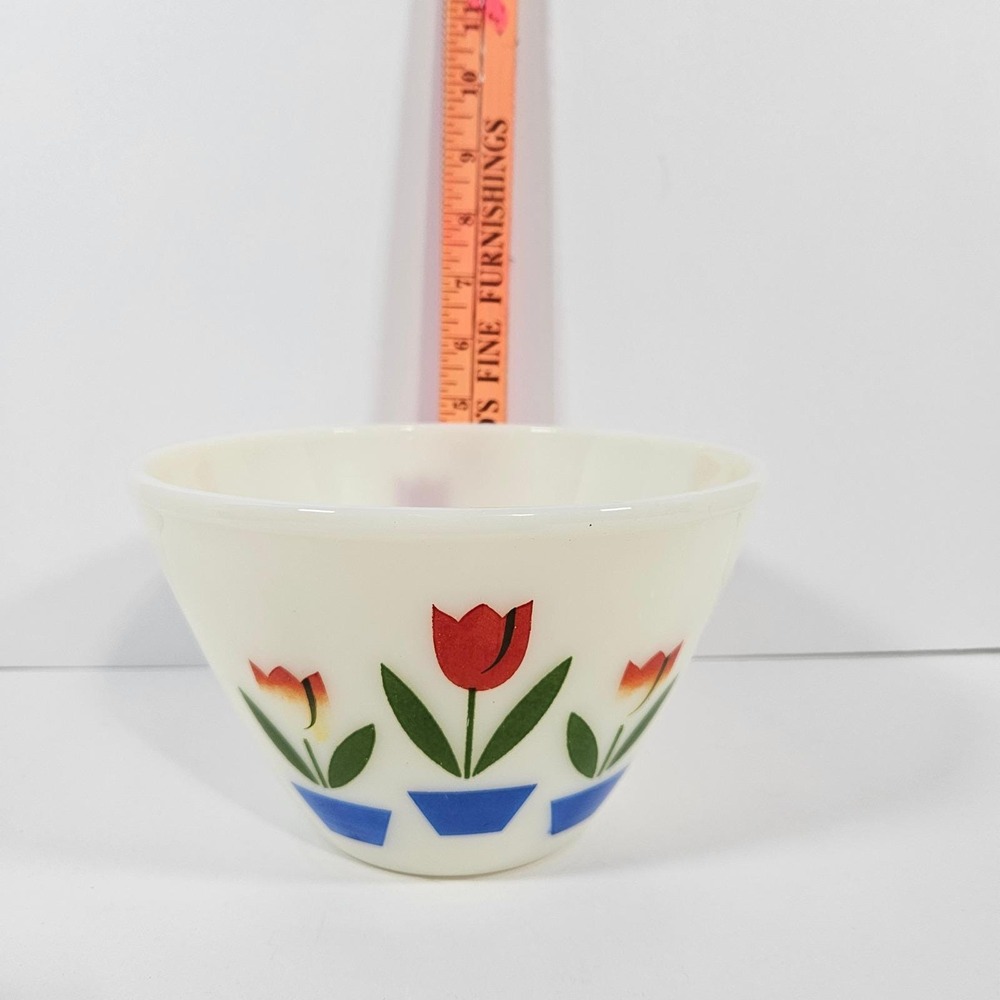 Fire-King Tulip Milk Glass Mixing Bowl Red Blue Flower Vintage Mid-Century 7.5" - Picture 9 of 9